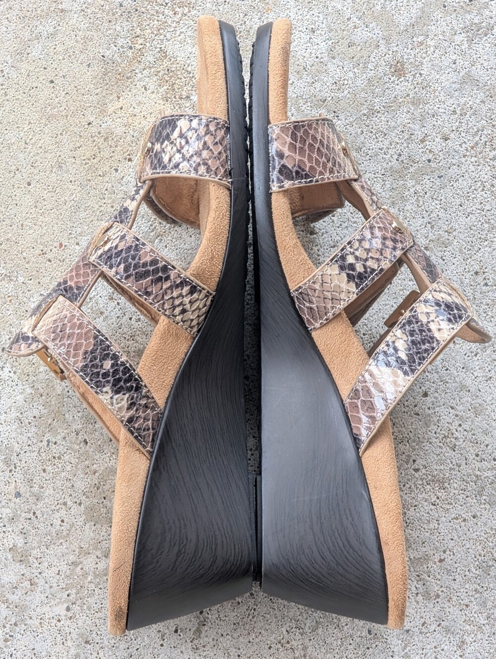 Vionic Radia Wedge Sandals Adjustable Triple Strap Snakeskin Slides Size 5 - Picture 7 of 9